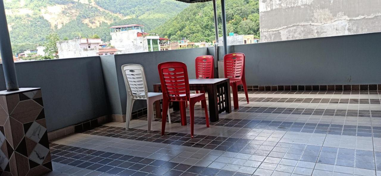 Hotel Royal Chautari, Butwal Екстер'єр фото